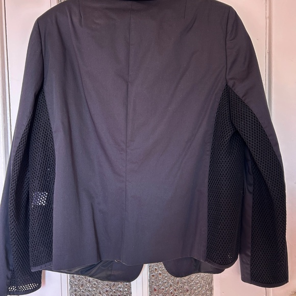 Akris Punto Crisp Black Blazer Mesh Panel Detailing - Picture 6 of 6